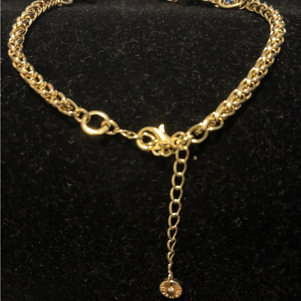 Chocker Style Necklace and Earrings - Picture 10 of 11